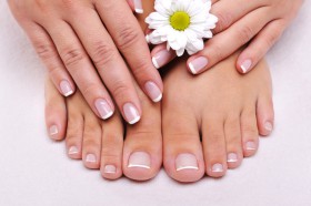 Complimentary Paraffin with Pedicure
